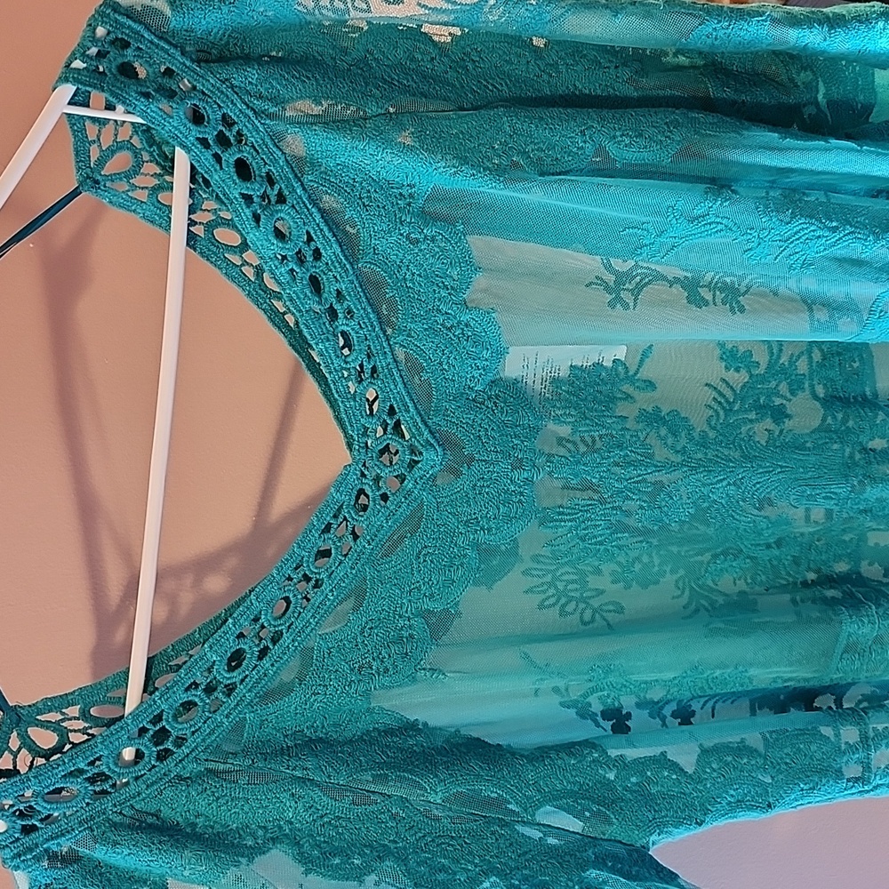 Umgee Turquoise Lace Cover-up - Picture 3 of 7